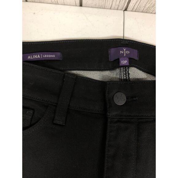 New NJDJ Not Your  Daughters Jeans Black Alina Legging Ladies size 12P - Picture 3 of 6